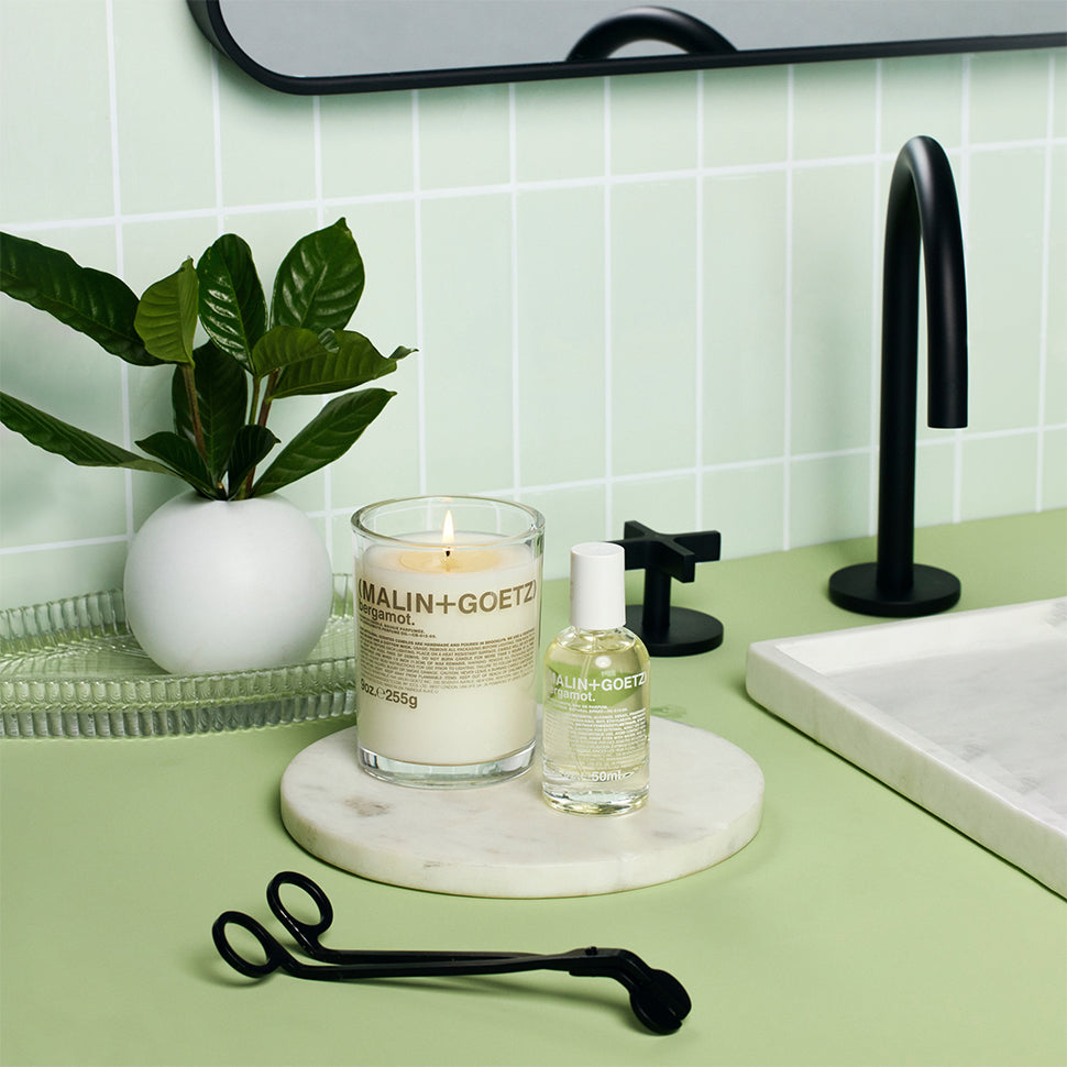 bergamot candle.